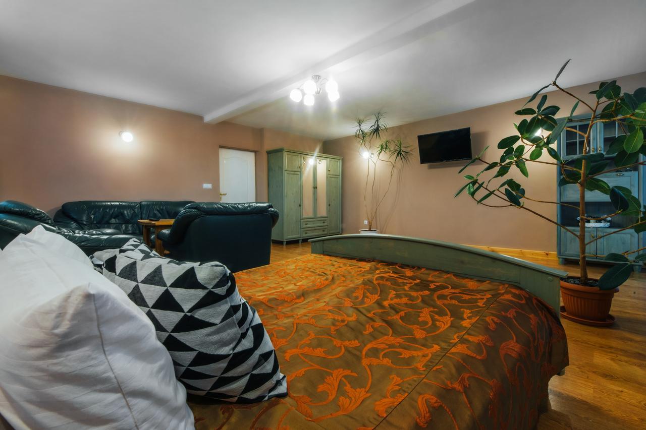 Hotel Orzel Zamosc  Ngoại thất bức ảnh