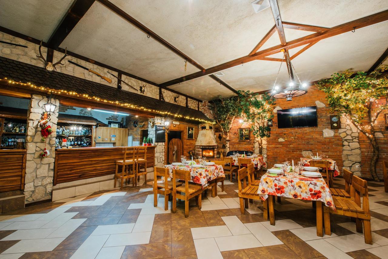 Hotel Orzel Zamosc  Ngoại thất bức ảnh