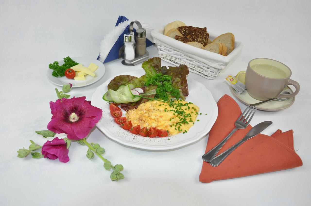 Hotel Orzel Zamosc  Ngoại thất bức ảnh